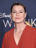 Ellen Pompeo longsleeve t-shirt #3150683