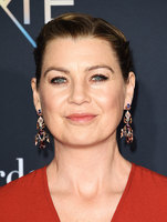 Ellen Pompeo longsleeve t-shirt #3150778