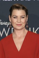 Ellen Pompeo tote bag #G1392878