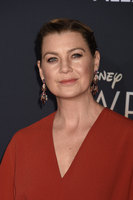 Ellen Pompeo longsleeve t-shirt #3150790