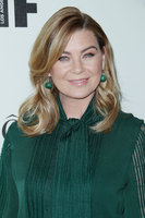 Ellen Pompeo longsleeve t-shirt #3324453