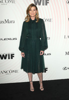 Ellen Pompeo longsleeve t-shirt #3324467