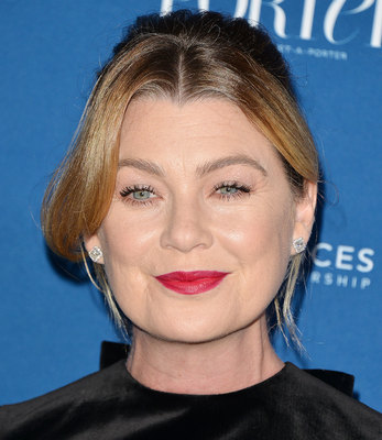 Ellen Pompeo stickers 3771207