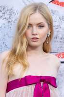 Ellie Bamber mug #G1566772