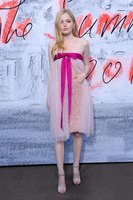Ellie Bamber mug #G1566774