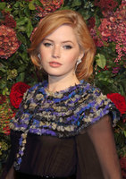 Ellie Bamber Longsleeve T-shirt #3734996