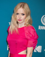 Ellie Bamber Sweatshirt #3735004