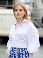 Ellie Bamber Longsleeve T-shirt #3787925