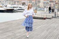 Ellie Bamber Sweatshirt #3787926