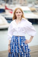 Ellie Bamber Longsleeve T-shirt #3787971