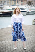Ellie Bamber mug #G2405309