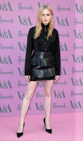 Ellie Bamber hoodie #3788103