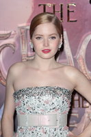 Ellie Bamber Longsleeve T-shirt #3788105