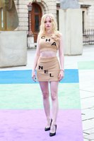 Ellie Bamber mug #G2471932
