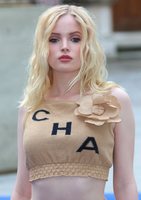 Ellie Bamber Longsleeve T-shirt #3854744