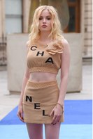Ellie Bamber Longsleeve T-shirt #3854747