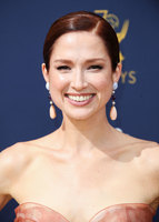 Ellie Kemper t-shirt #3732204