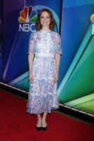 Ellie Kemper t-shirt #3732214