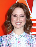 Ellie Kemper Tank Top #3732243