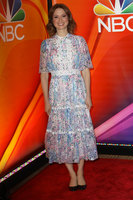 Ellie Kemper t-shirt #3732274