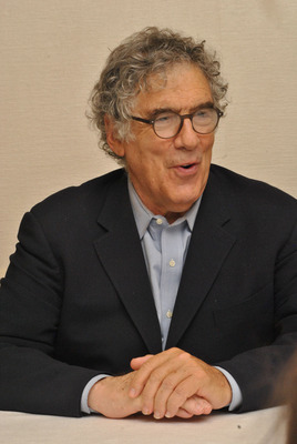 Elliott Gould posters