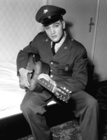 Elvis Presley Longsleeve T-shirt #2539755