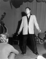 Elvis Presley Longsleeve T-shirt #2589646