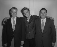 Elvis Presley Longsleeve T-shirt #2589754
