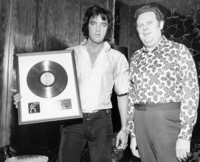 Elvis Presley Longsleeve T-shirt #2589890