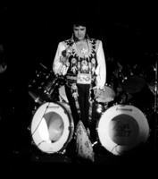 Elvis Presley Longsleeve T-shirt #2590094