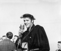 Elvis Presley Longsleeve T-shirt #2590128