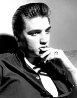 Elvis Presley Longsleeve T-shirt #2590161