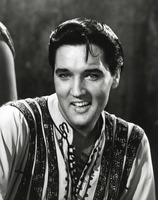 Elvis Presley Longsleeve T-shirt #2590407