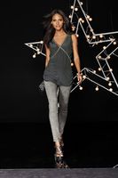 Emanuela de Paula Tank Top #2143055