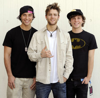 Emblem3 t-shirt #2644954