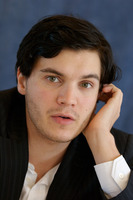 Emile Hirsch Sweatshirt #2235611