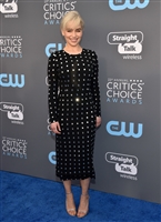 Emilia Clarke Longsleeve T-shirt #3037422