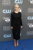 Emilia Clarke Longsleeve T-shirt #3037427