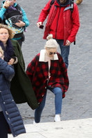 Emilia Clarke Sweatshirt #3109871