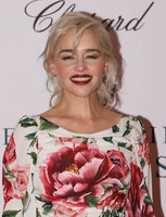 Emilia Clarke t-shirt #3131239