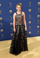 Emilia Clarke Sweatshirt #3737104