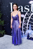 Emilia Clarke Tank Top #3922435