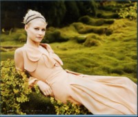 Emilie De Ravin t-shirt #1432962