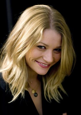 Emilie De Ravin posters