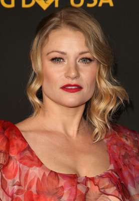 Emilie De Ravin posters