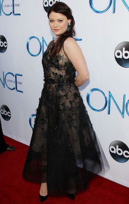 Emilie De Ravin posters