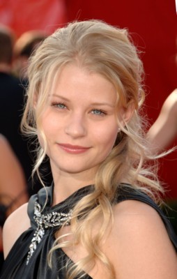 Emilie de Ravin posters