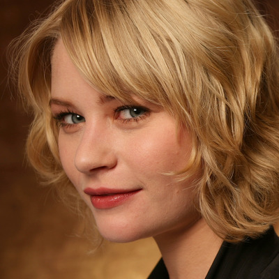 Emilie de Ravin posters