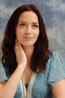 Emily Blunt Sweatshirt #2403799