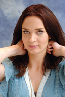 Emily Blunt Sweatshirt #2403804